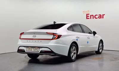 Hyundai Sonata 2020, 57702 км, за 99990000 KRW