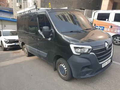 Renault-KoreaSamsung Master 2021, 28000 км, за 19700000 KRW