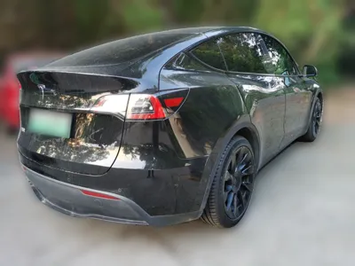 Tesla Model Y 2022, 77600 км, за 152985.74 CNY - фото 6