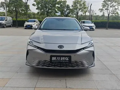 Toyota Camry 2024, 20400 км, за 126800 CNY - фото 2