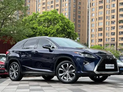 Lexus RX 2017, 70000 км, за 196000 CNY