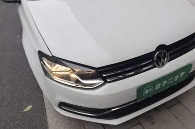 Volkswagen Polo 2014, 93900 км, за 31074.7 CNY - фото 17