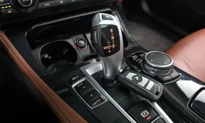 BMW 5-Series 2015, 127085 км, за 12300000 KRW - фото 9