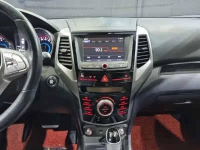 KG_Mobility_Ssangyong TIBOLI 2015, 120611 км, за 6600000 KRW - фото 9