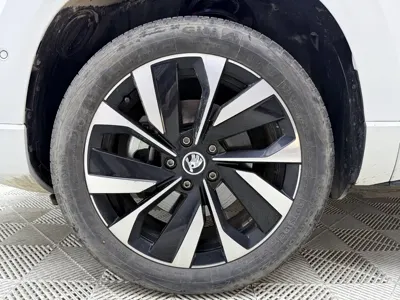Skoda Karoq 2023, 25400 км, за 148800 CNY - фото 8
