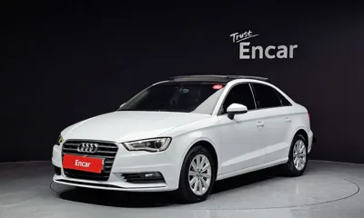 Audi A3 · 2015 год