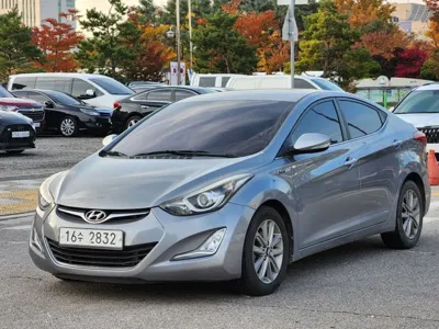 Hyundai Avante 2014, 137296 км, за 3990000 KRW