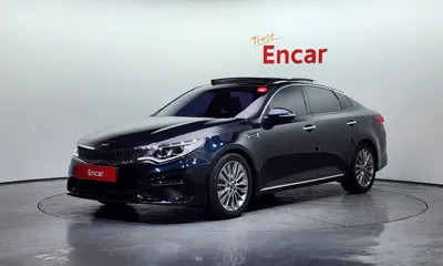 Kia K5 · 2019 год