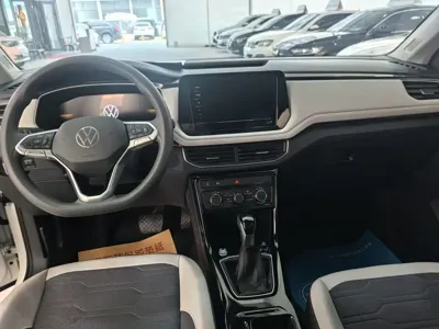 Volkswagen Tharu 2025, 13300 км, за 87700 CNY - фото 6