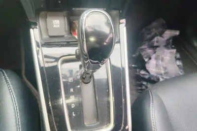 Nissan Sylphy 2016, 149300 км, за 41878.38 CNY - фото 11