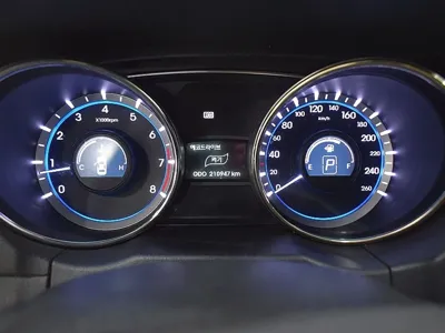 Hyundai Sonata 2010, 210904 км, за 2800000 KRW - фото 6