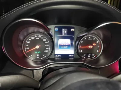 Mercedes-Benz C-Class 2017, 141700 км, за 83259.3 CNY - фото 12