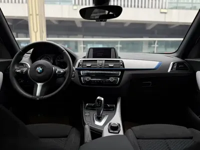 BMW 1 Series (Import) 2018, 55000 км, за 109800 CNY