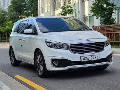 Kia Canival · 2015 год