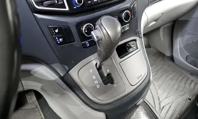 Hyundai Starex 2019, 141486 км, за 13300000 KRW - фото 9
