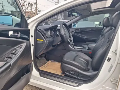 Hyundai Sonata 2010, 160337 км, за 3290000 KRW - фото 8