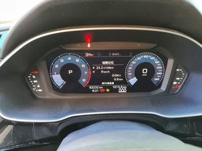 Audi Q3 2021, 63200 км, за 120907.1 CNY
