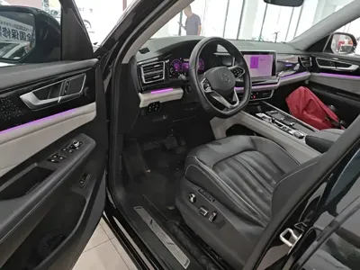 Volkswagen Teramont 2023, 93100 км, за 170300 CNY - фото 16