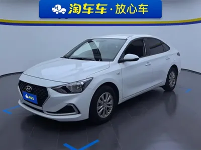Hyundai Elantra · 2023 год