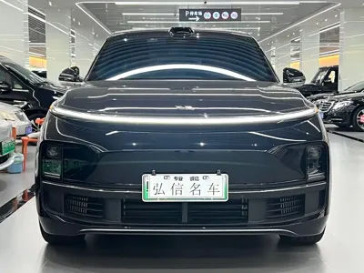Li Auto Li L9 2024, 23000 км, за 298000 CNY