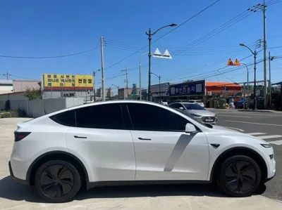 Tesla Model Y 2026, 500 км, за 37600000 KRW
