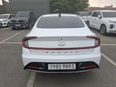 Hyundai Sonata 2022, 114115 км, за 13700000 KRW