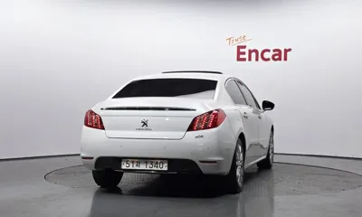 Peugeot 508 2013, 217176 км, за 2800000 KRW