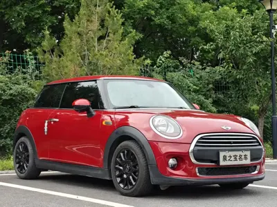 MINI MINI 2017, 60000 км, за 49000 CNY