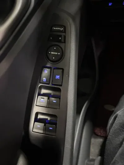 Hyundai Ioniq 2018, 134015 км, за 10300000 KRW - фото 11