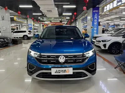 Volkswagen Tayron 2022, 13000 км, за 199800 CNY