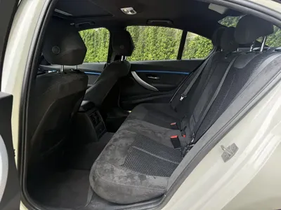 BMW 3 Series 2018, 97000 км, за 82800 CNY - фото 5