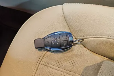 Mercedes-Benz GLE 2017, 145600 км, за 159888.24 CNY - фото 23