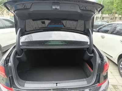 Volkswagen Passat 2019, 80700 км, за 78300 CNY - фото 19