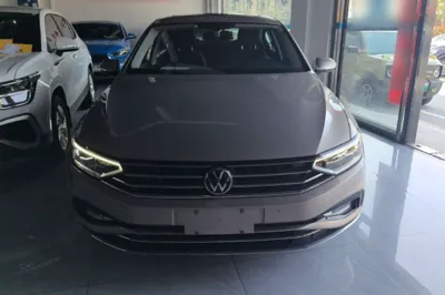 Volkswagen Magotan 2020, 77700 км, за 101655.84 CNY