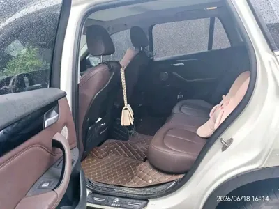 BMW X1 2022, 48000 км, за 105800 CNY