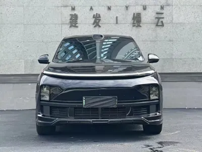 Li Auto Li L9 2024, 40000 км, за 265800 CNY