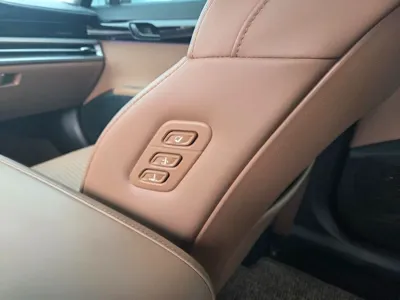 Hyundai Grandeur 2023, 31500 км, за 35300000 KRW - фото 6