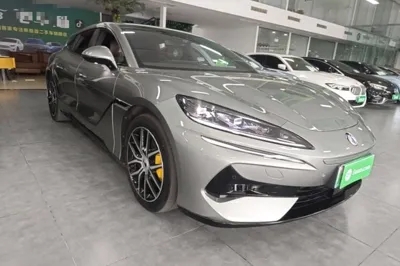 Denza Z9GT 2024, 48300 км, за 210202.87 CNY