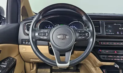 Kia Canival 2020, 109529 км, за 18900000 KRW - фото 16