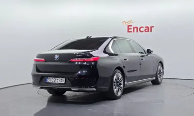 BMW 7-Series 2023, 75788 км, за 90000000 KRW