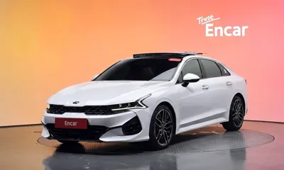 Kia K5 · 2021 год