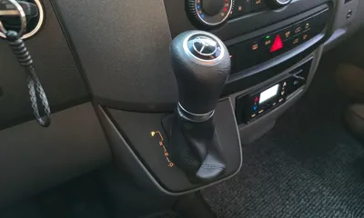 Mercedes-Benz Sprinter 2017, 45589 км, за 33000000 KRW - фото 9
