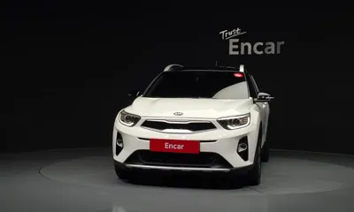 Kia Stonic 2018, 137984 км, за 7890000 KRW