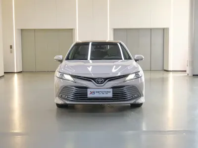 Toyota Camry 2021, 37500 км, за 98000 CNY