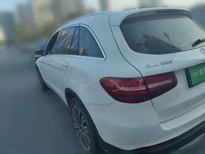 Mercedes-Benz GLC 2018, 102200 км, за 120412.43 CNY