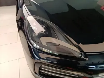 Porsche Cayenne Hybrid 2021, 93699 км, за 315300 CNY - фото 13