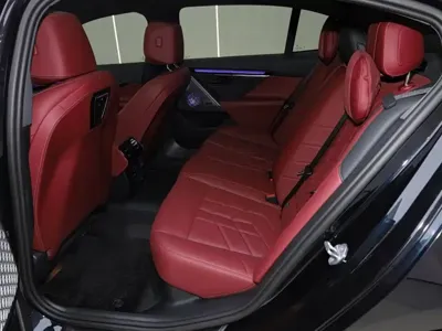 BMW i5 2025, 12800 км, за 239000 CNY - фото 24
