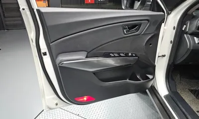 KG_Mobility_Ssangyong TIBOLI 2021, 24352 км, за 15500000 KRW - фото 24