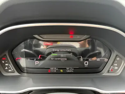 Audi Q3 2023, 16900 км, за 185799 CNY - фото 9
