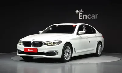 BMW 5-Series · 2019 год
